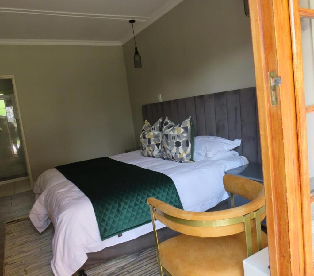 Sani Pass Manor Guest House Himeville Buitenkant foto